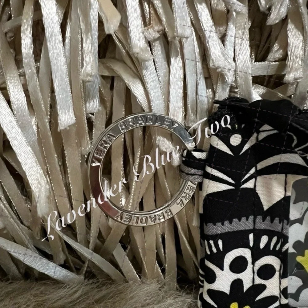 VERA BRADLEY FanFare ID Zip Pouch Keyring Luggage Tag White Black 2014 Silver